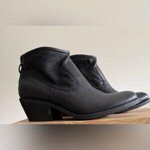 Elegant Black Leather Ankle Boots